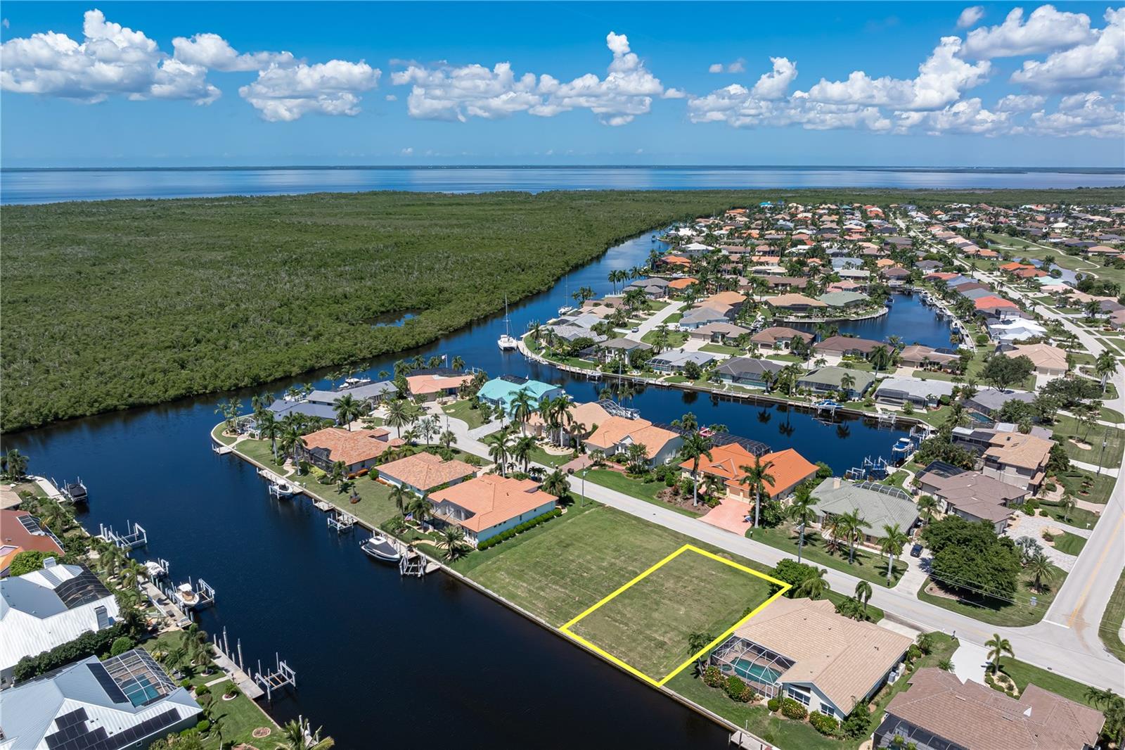 PUNTA GORDA ISLES SEC 12 - Land