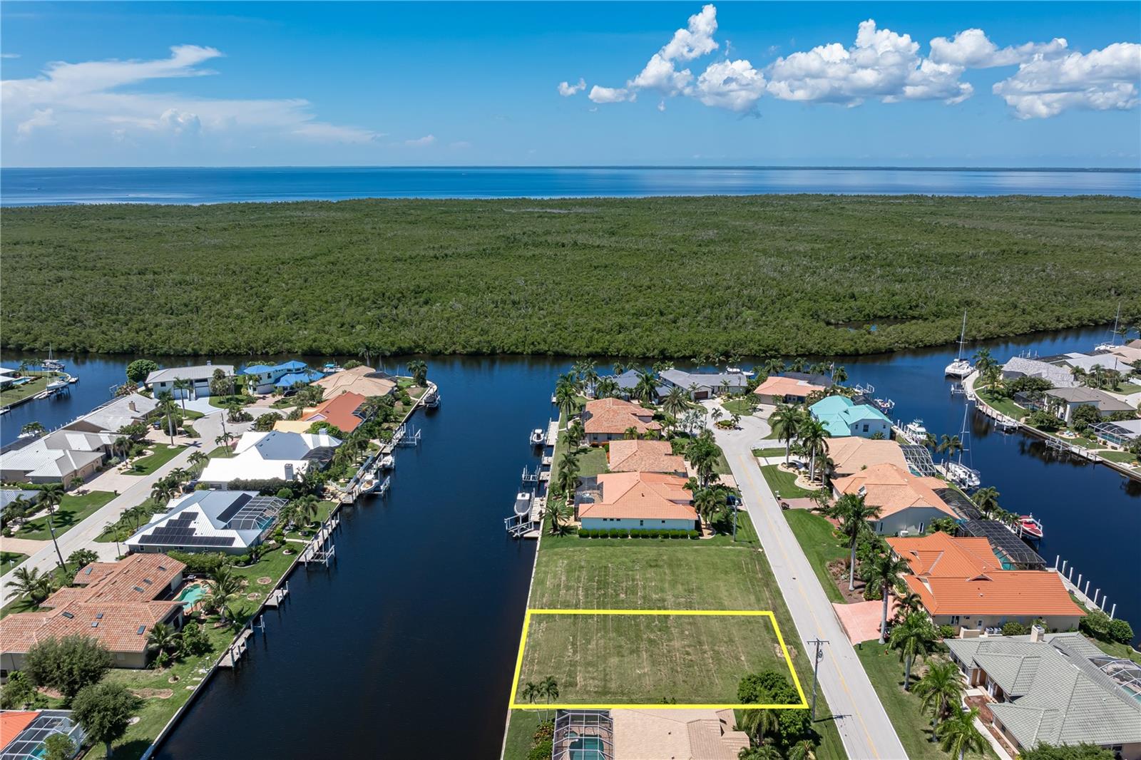 PUNTA GORDA ISLES SEC 12 - Land