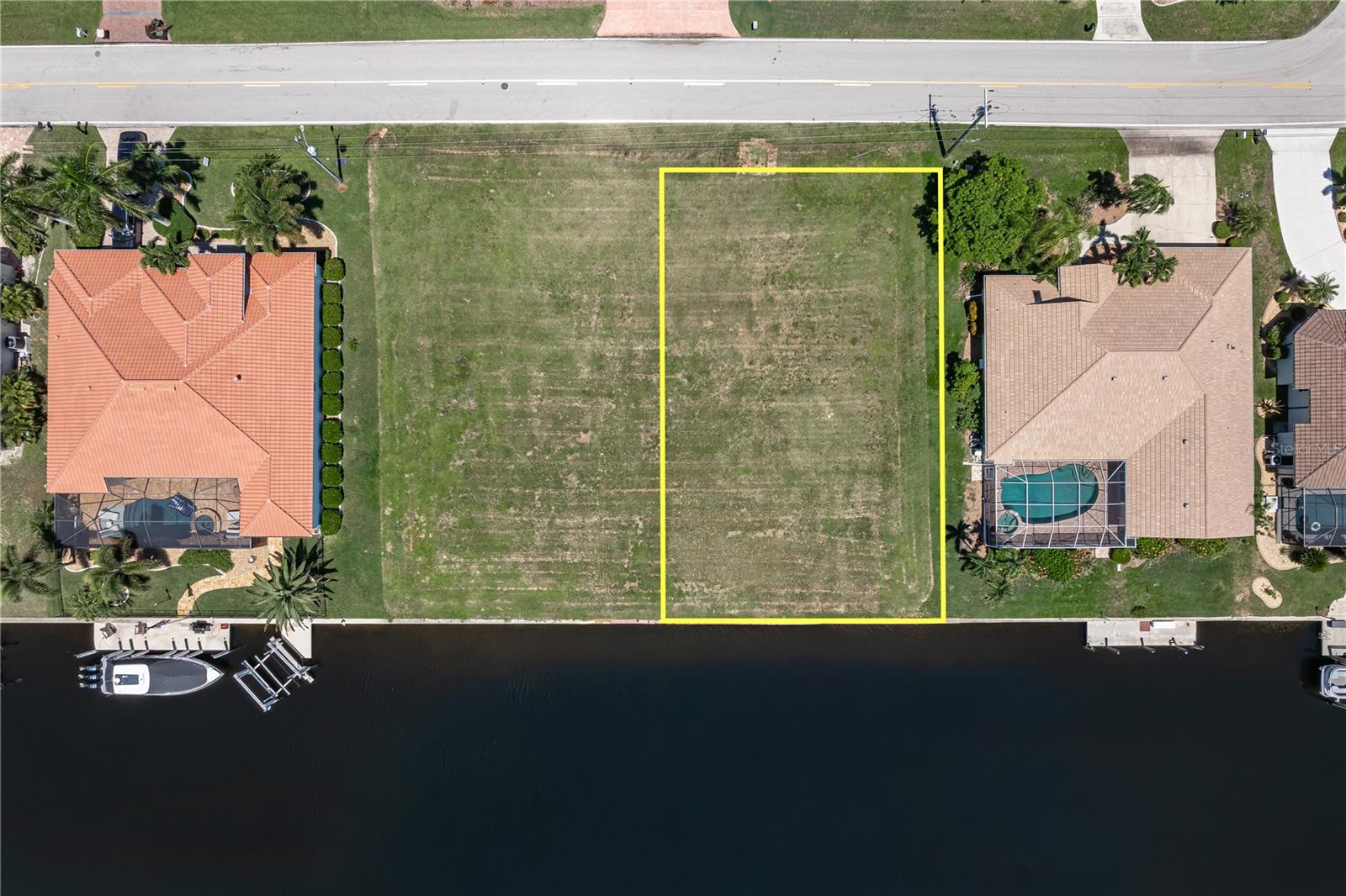 PUNTA GORDA ISLES SEC 12 - Land