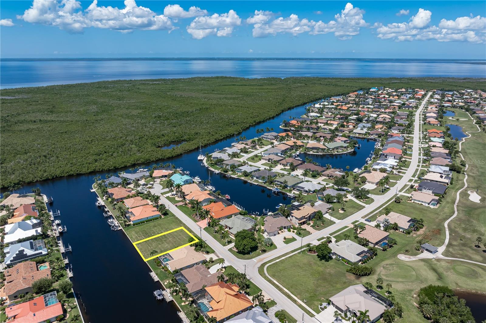 PUNTA GORDA ISLES SEC 12 - Land