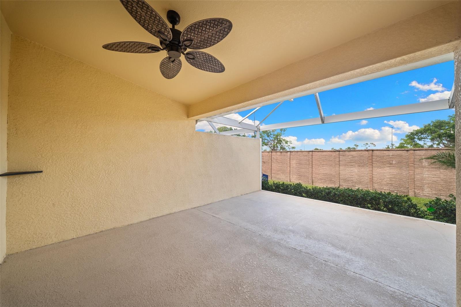 VILLA GRANDE/BURNT STORE ISLES - Residential