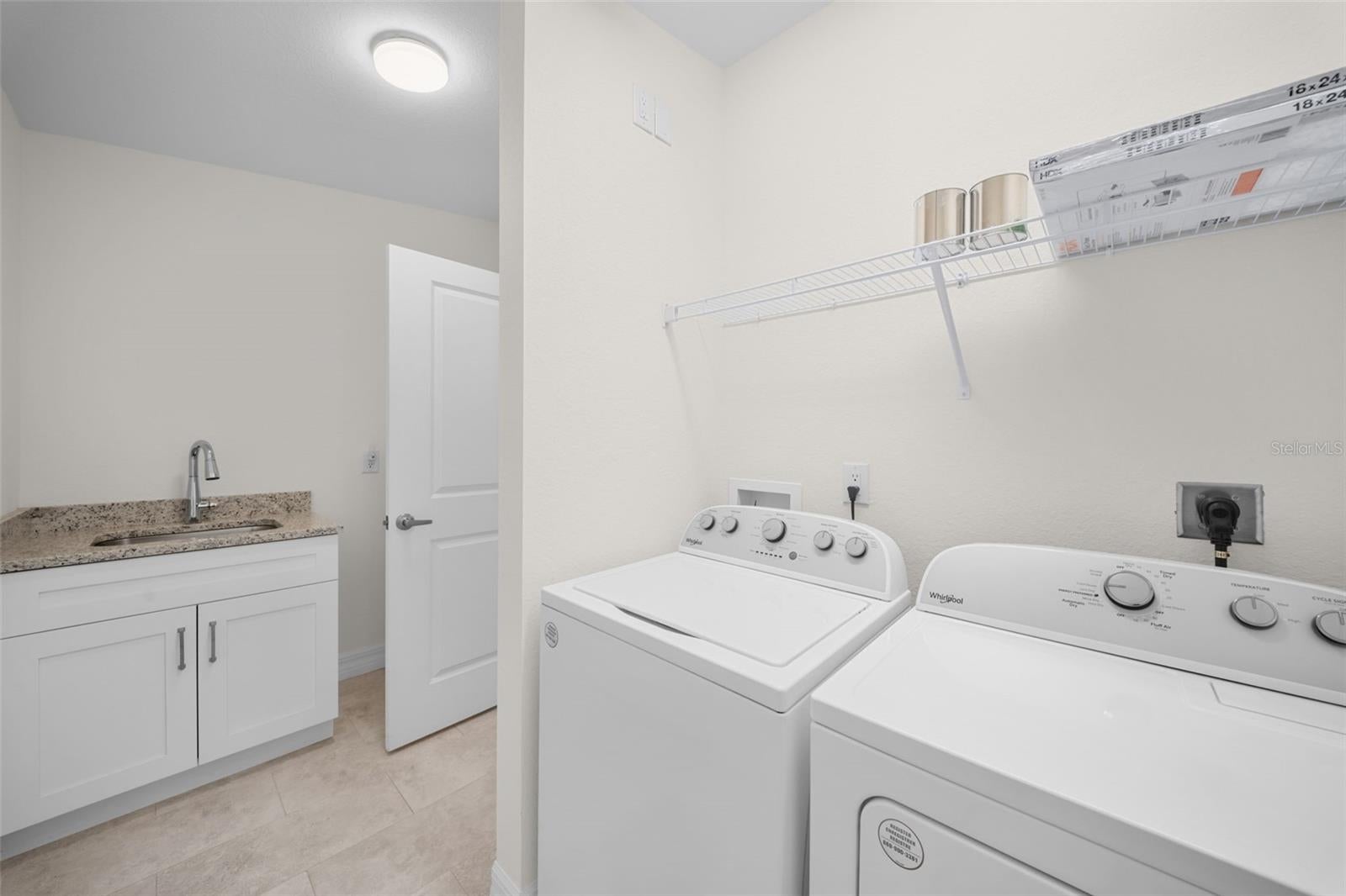 VILLA GRANDE/BURNT STORE ISLES - Residential