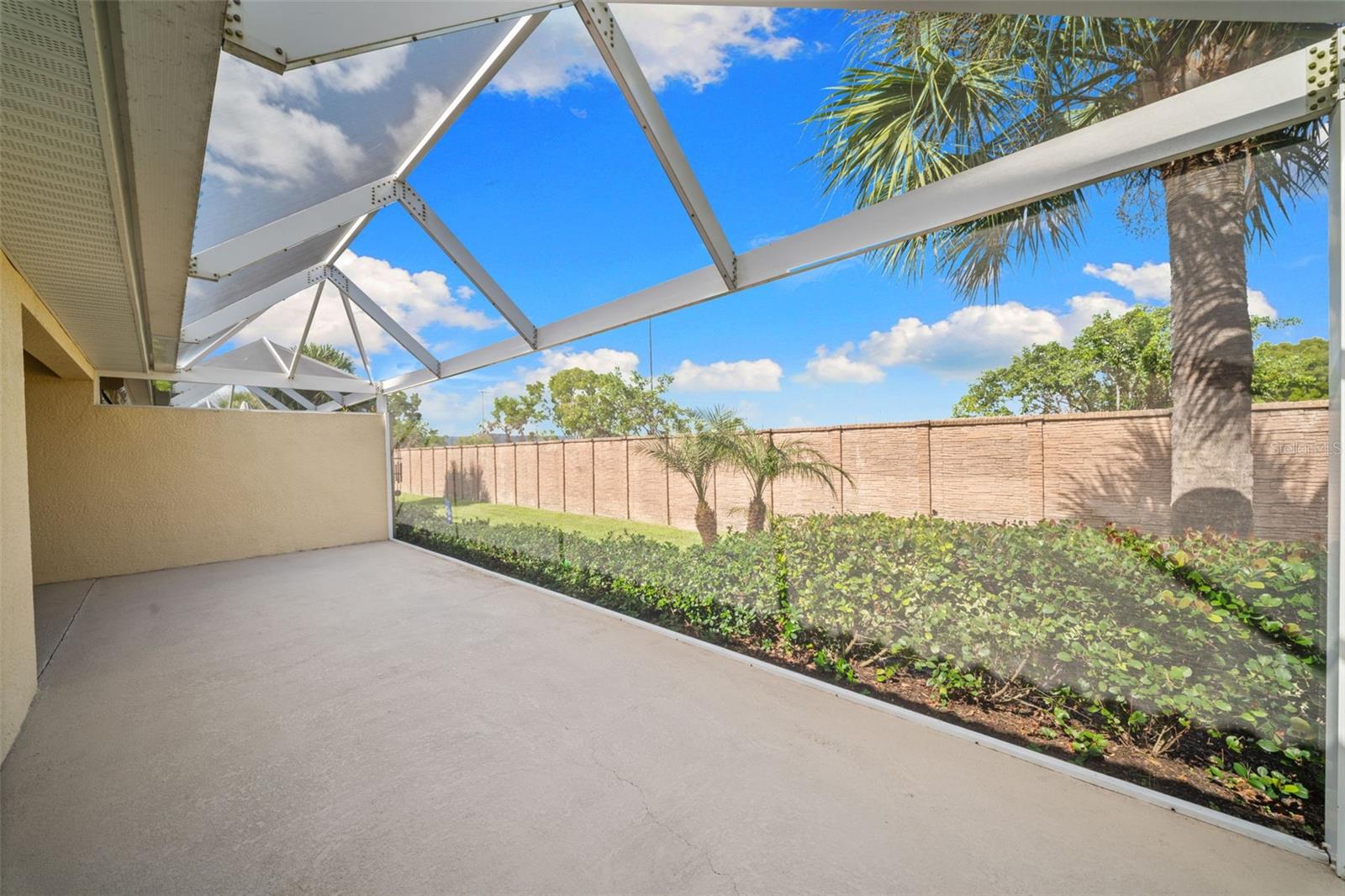 VILLA GRANDE/BURNT STORE ISLES - Residential