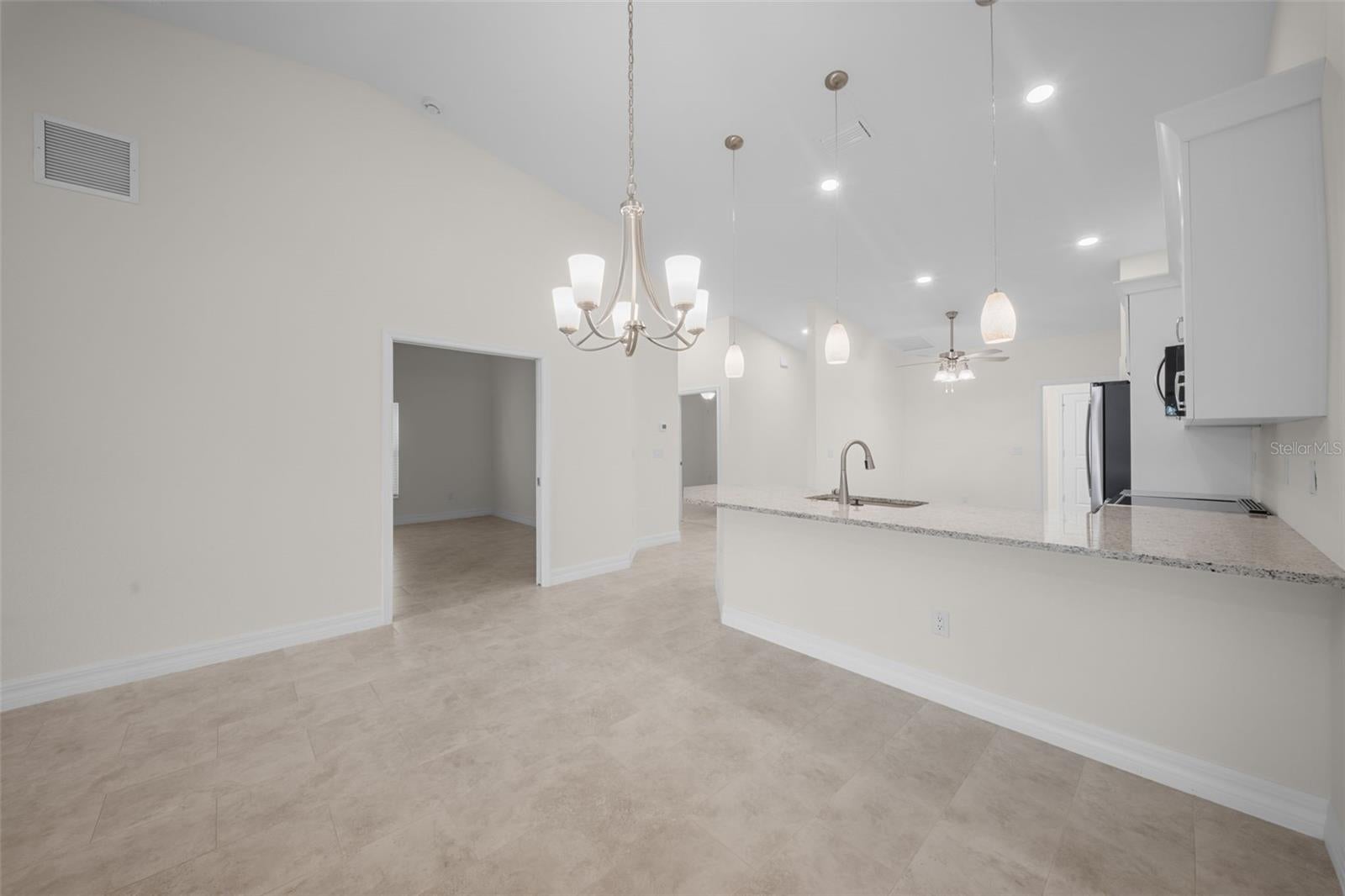 VILLA GRANDE/BURNT STORE ISLES - Residential