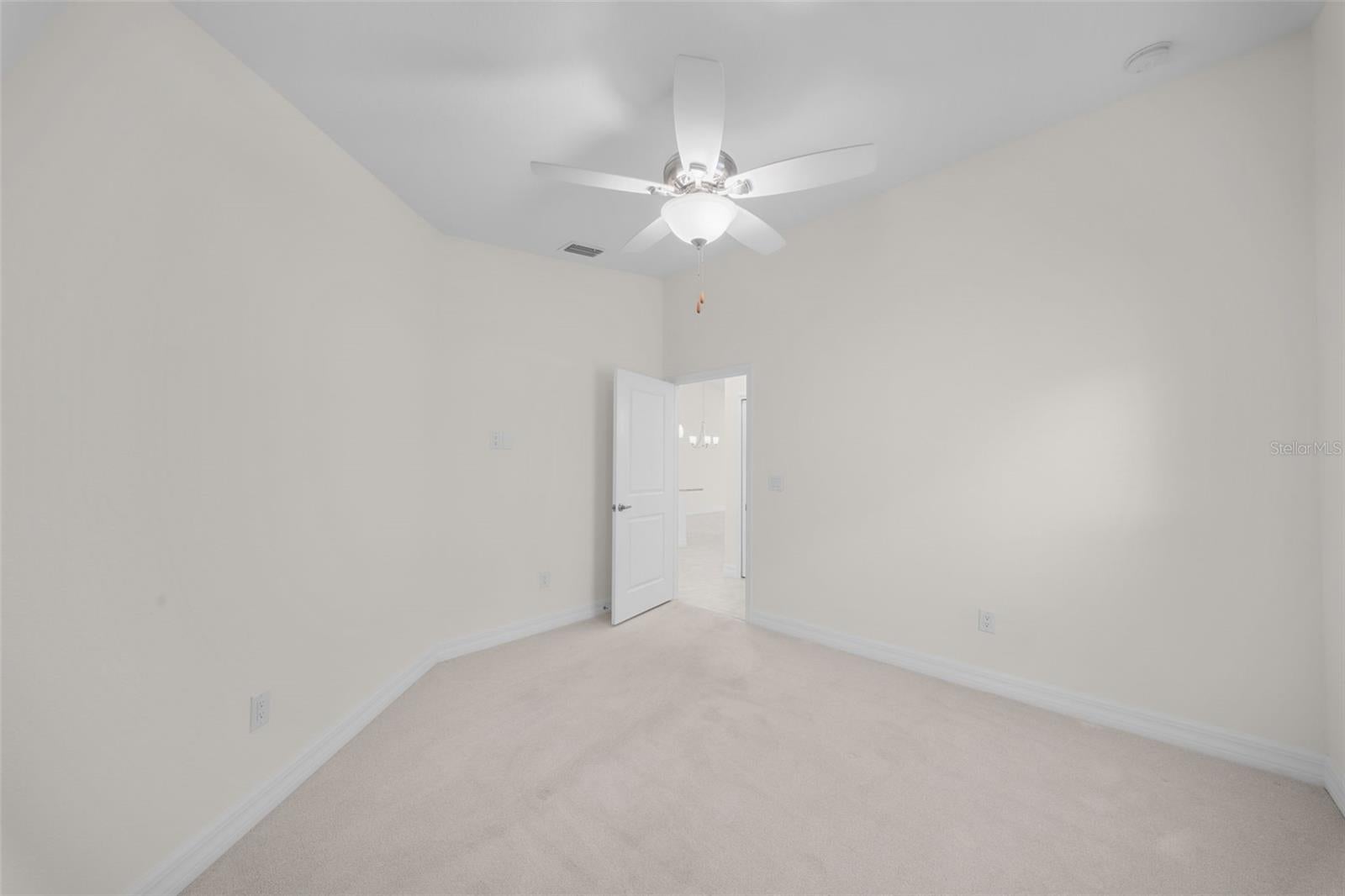 VILLA GRANDE/BURNT STORE ISLES - Residential