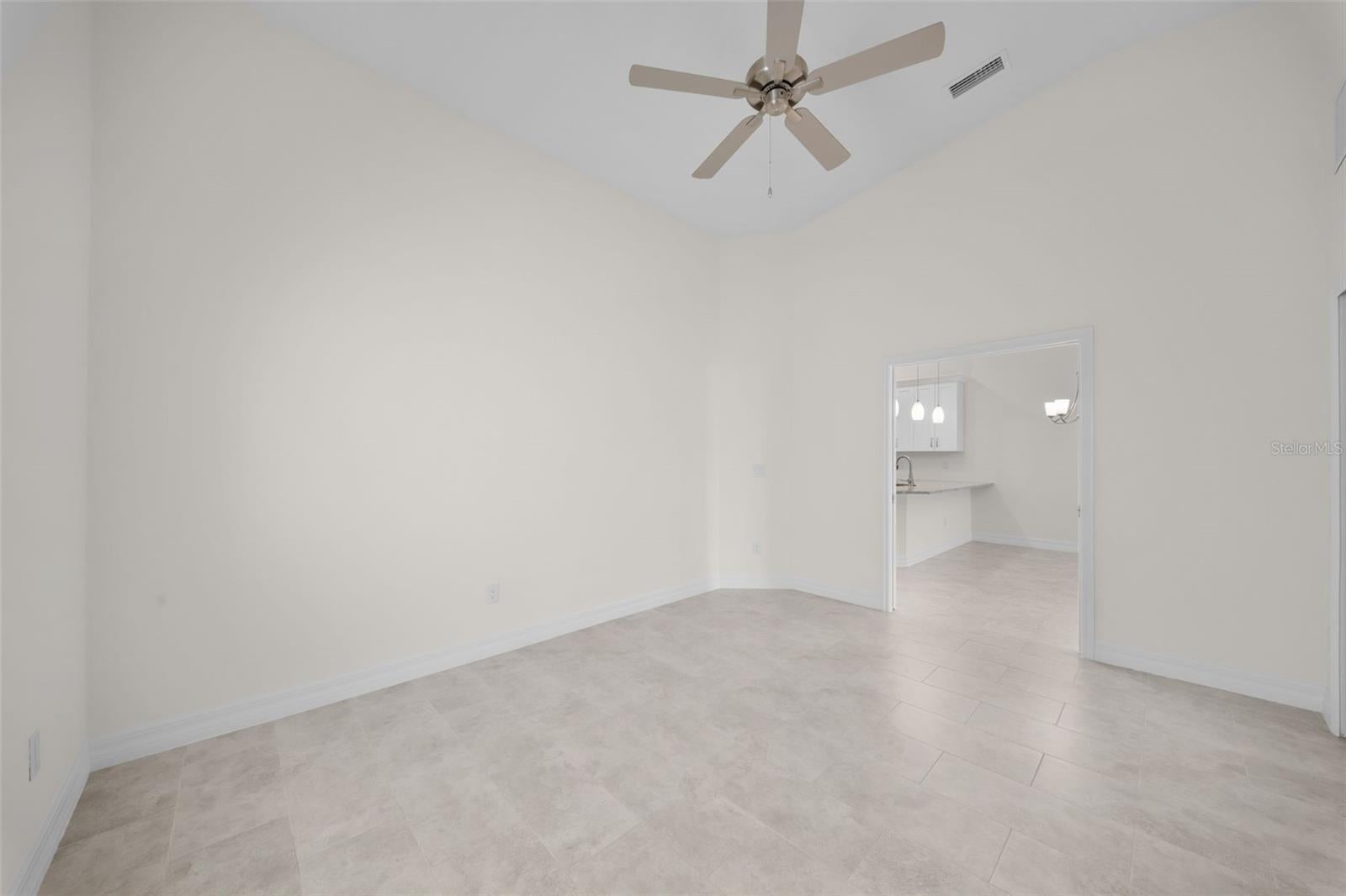 VILLA GRANDE/BURNT STORE ISLES - Residential
