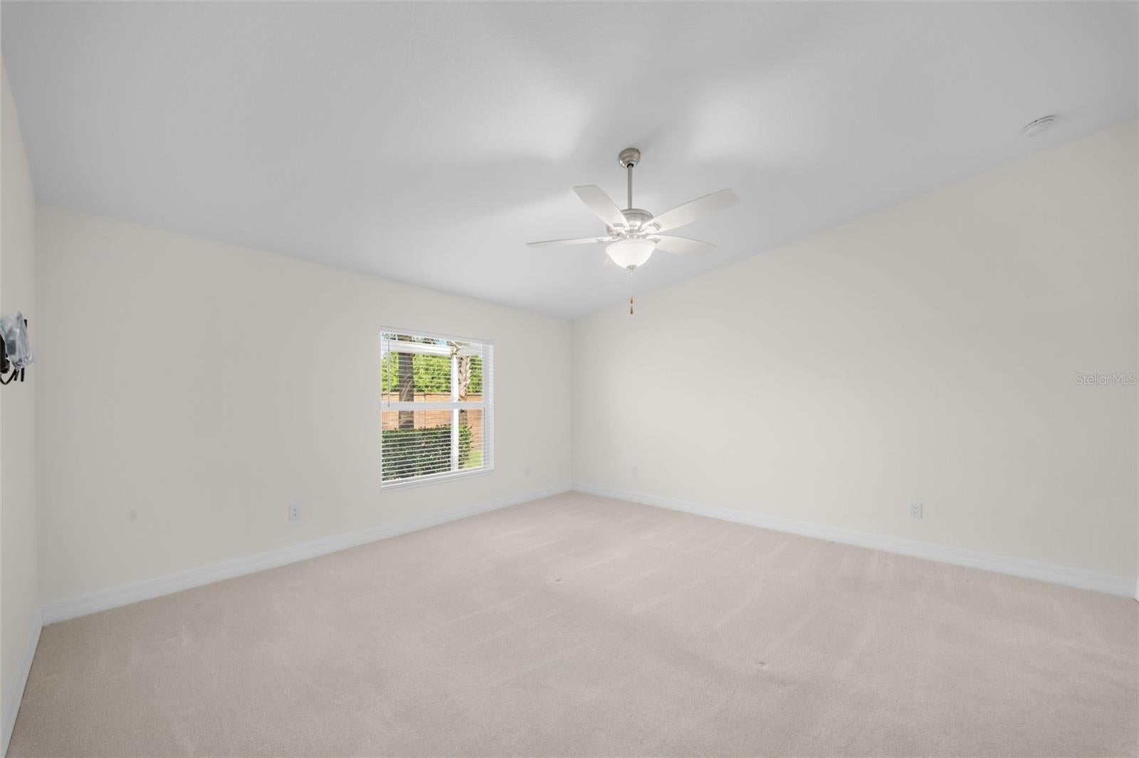 VILLA GRANDE/BURNT STORE ISLES - Residential