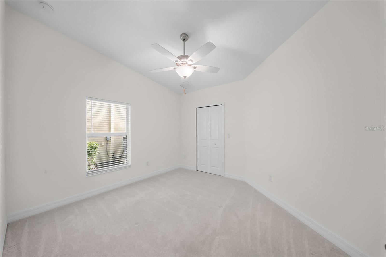 VILLA GRANDE/BURNT STORE ISLES - Residential