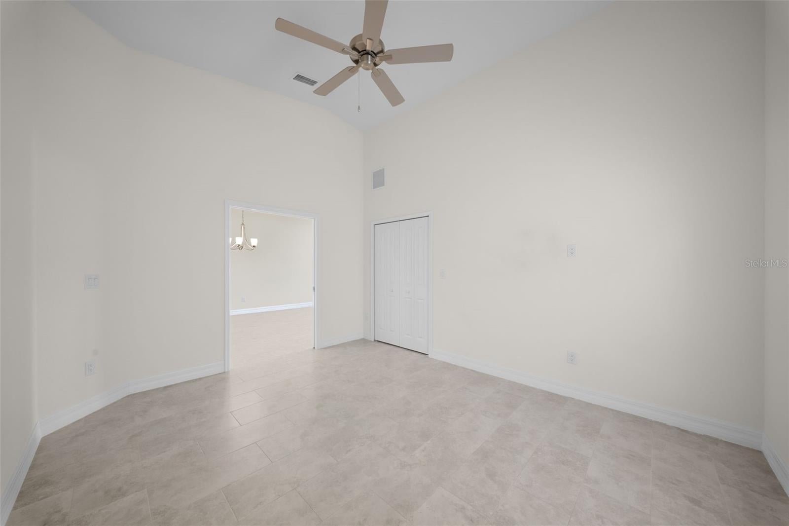 VILLA GRANDE/BURNT STORE ISLES - Residential