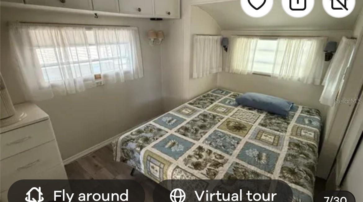 HOLIDAY TRAVEL PARK ENGLEWOOD - Residential