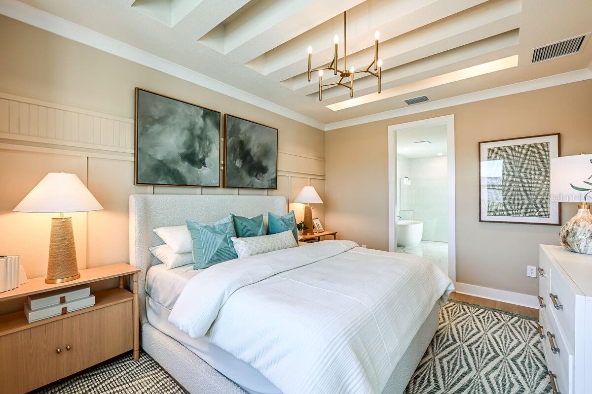 ENCLAVE AT KINGSWAY CIRCLE - Residential