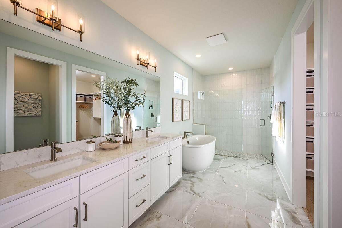 ENCLAVE AT KINGSWAY CIRCLE - Residential