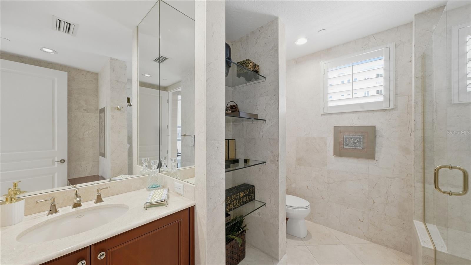 ORCHID BEACH CLUB RESIDENCES - Residential