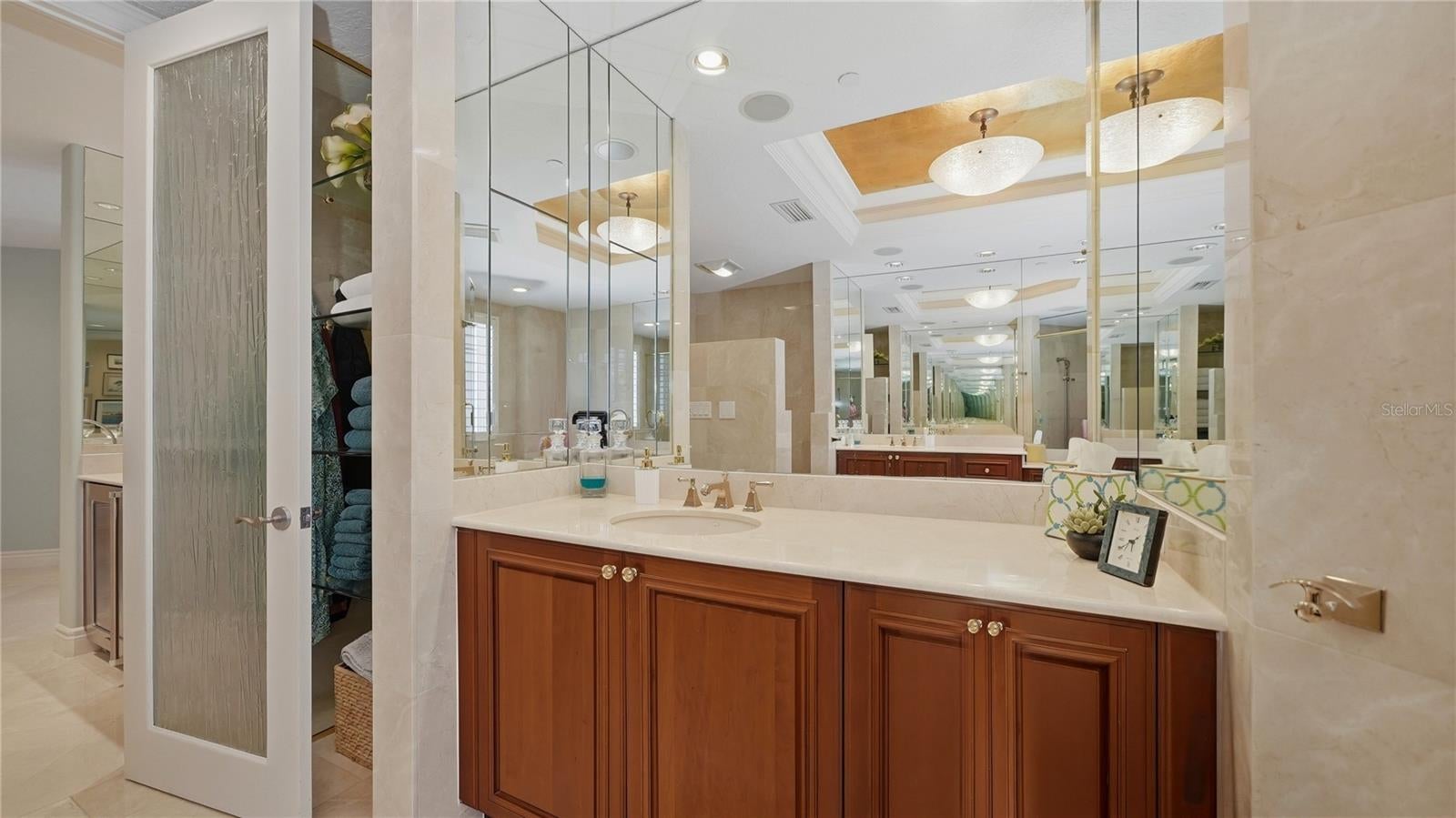ORCHID BEACH CLUB RESIDENCES - Residential
