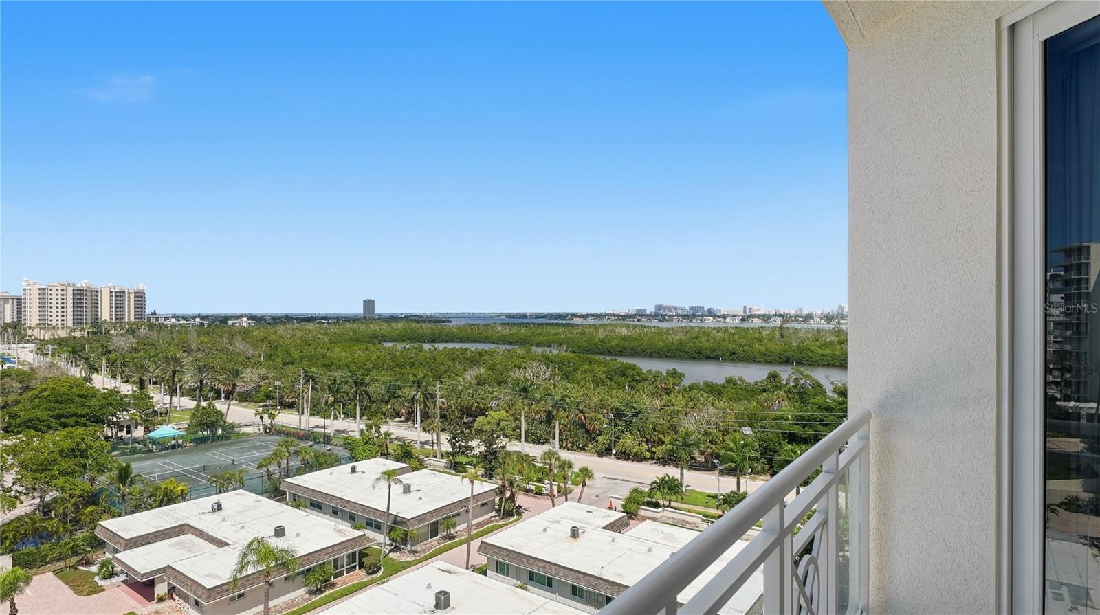 ORCHID BEACH CLUB RESIDENCES - Residential
