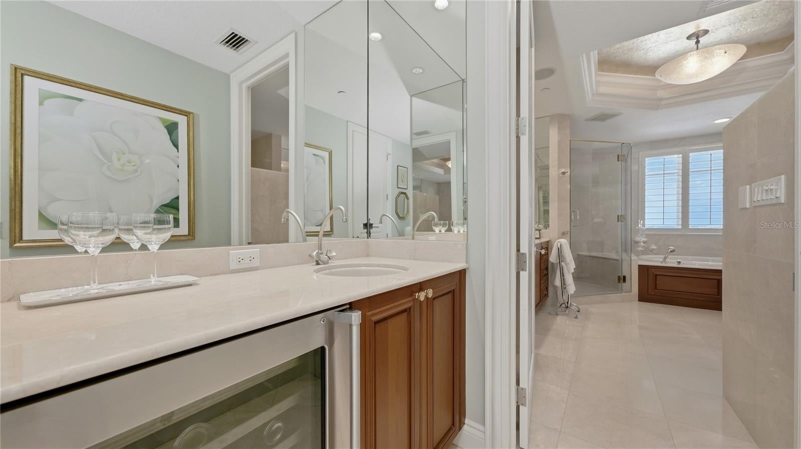 ORCHID BEACH CLUB RESIDENCES - Residential