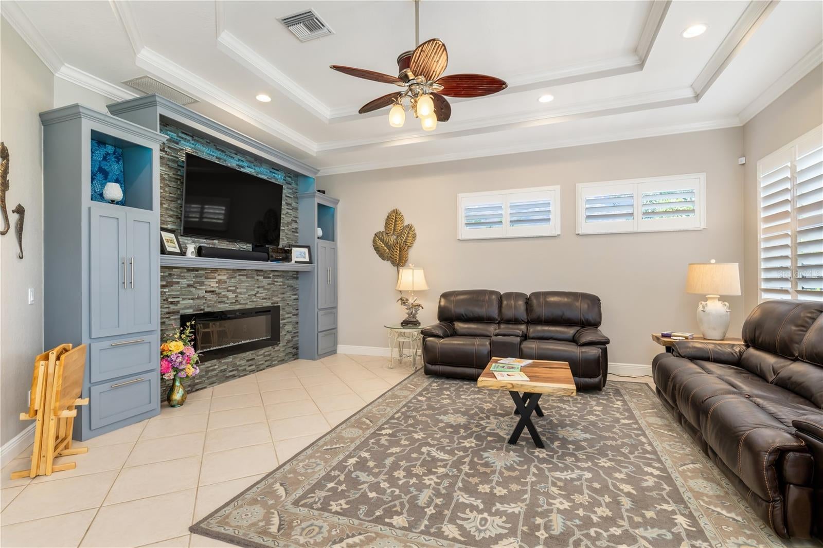 ROTONDA WEST PINE VALLEY - Residential