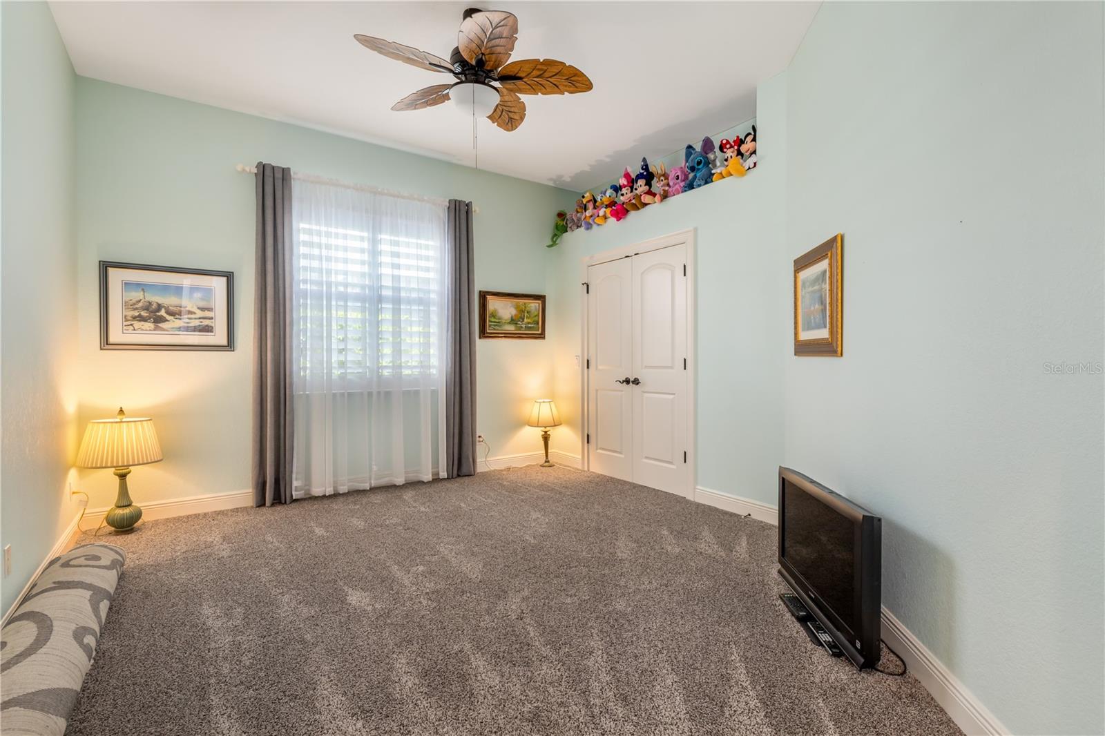 ROTONDA WEST PINE VALLEY - Residential