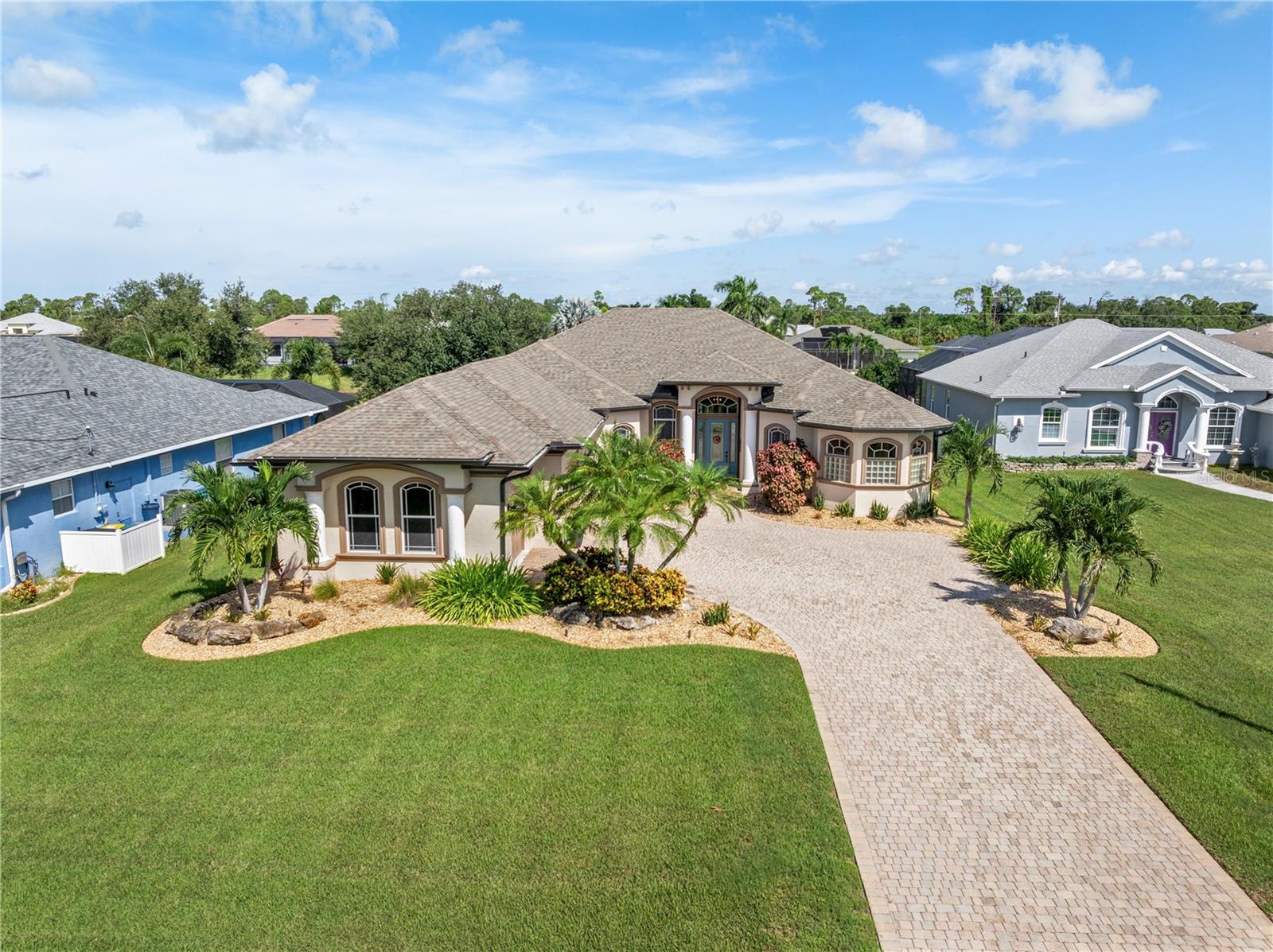 ROTONDA WEST PINE VALLEY - Residential
