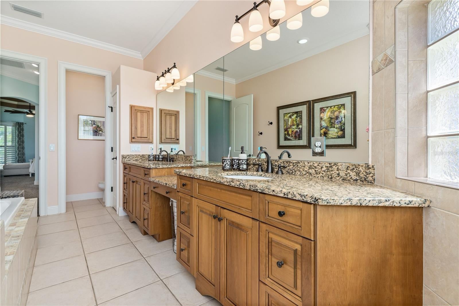 ROTONDA WEST PINE VALLEY - Residential