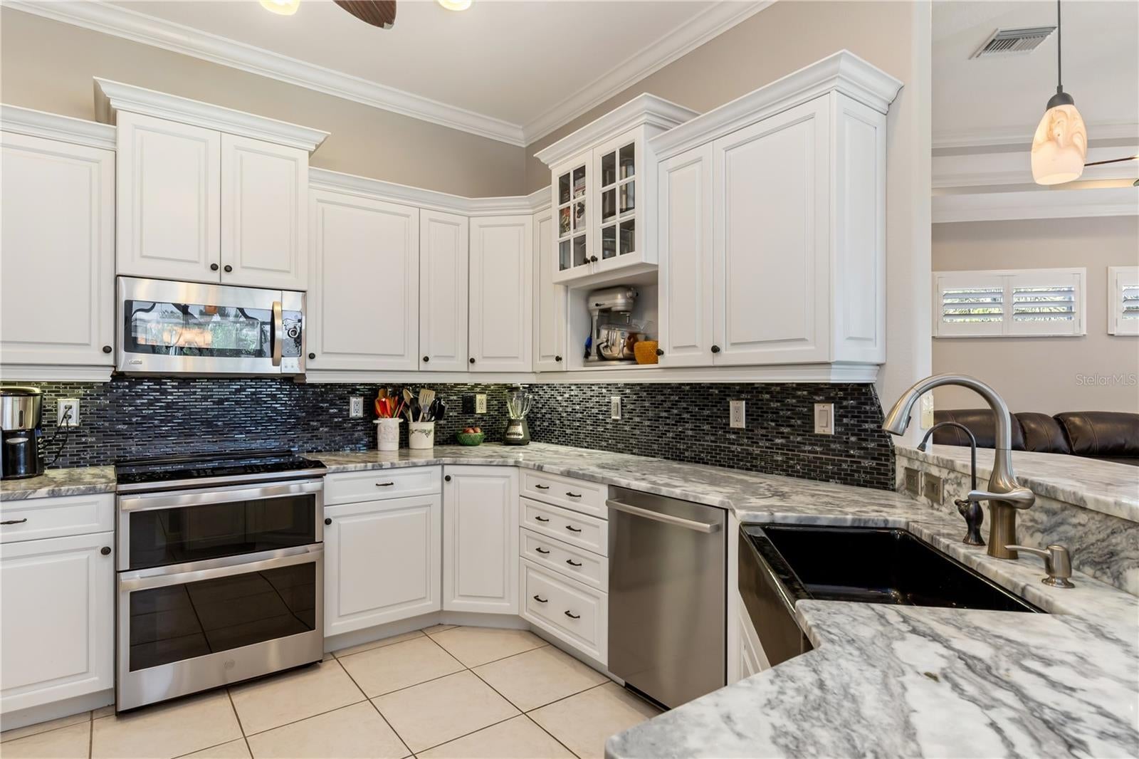 ROTONDA WEST PINE VALLEY - Residential