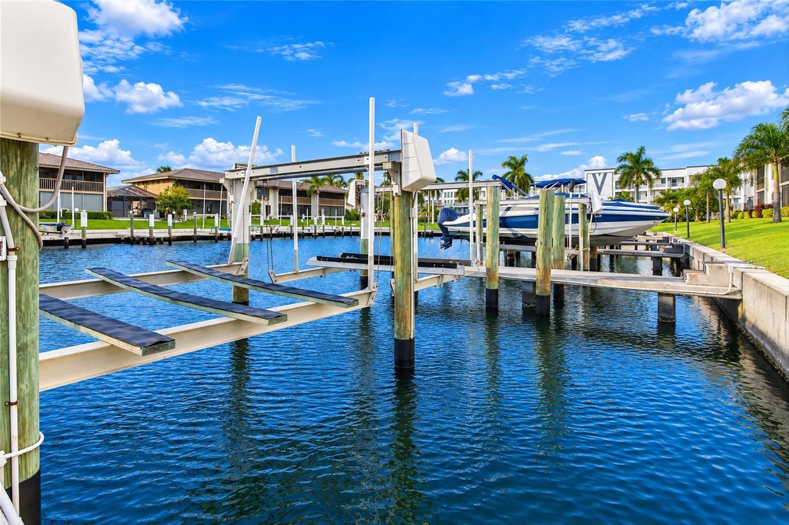 BRIDGE POINT II - Residential