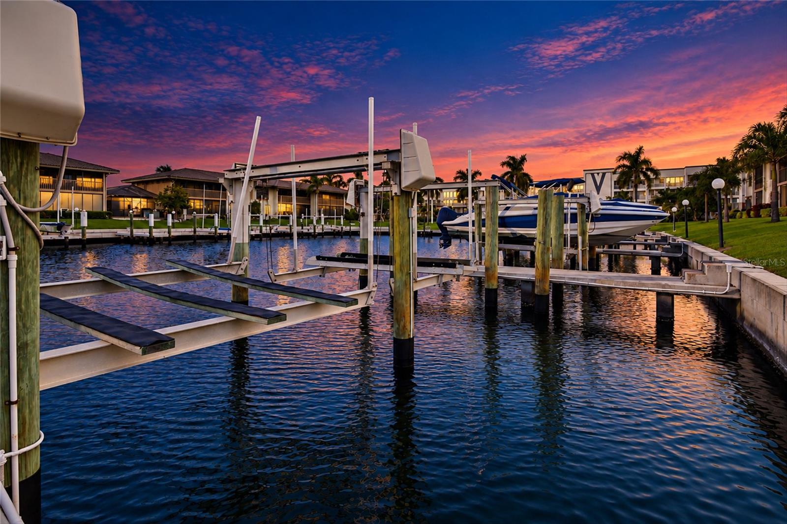 BRIDGE POINT II - Residential