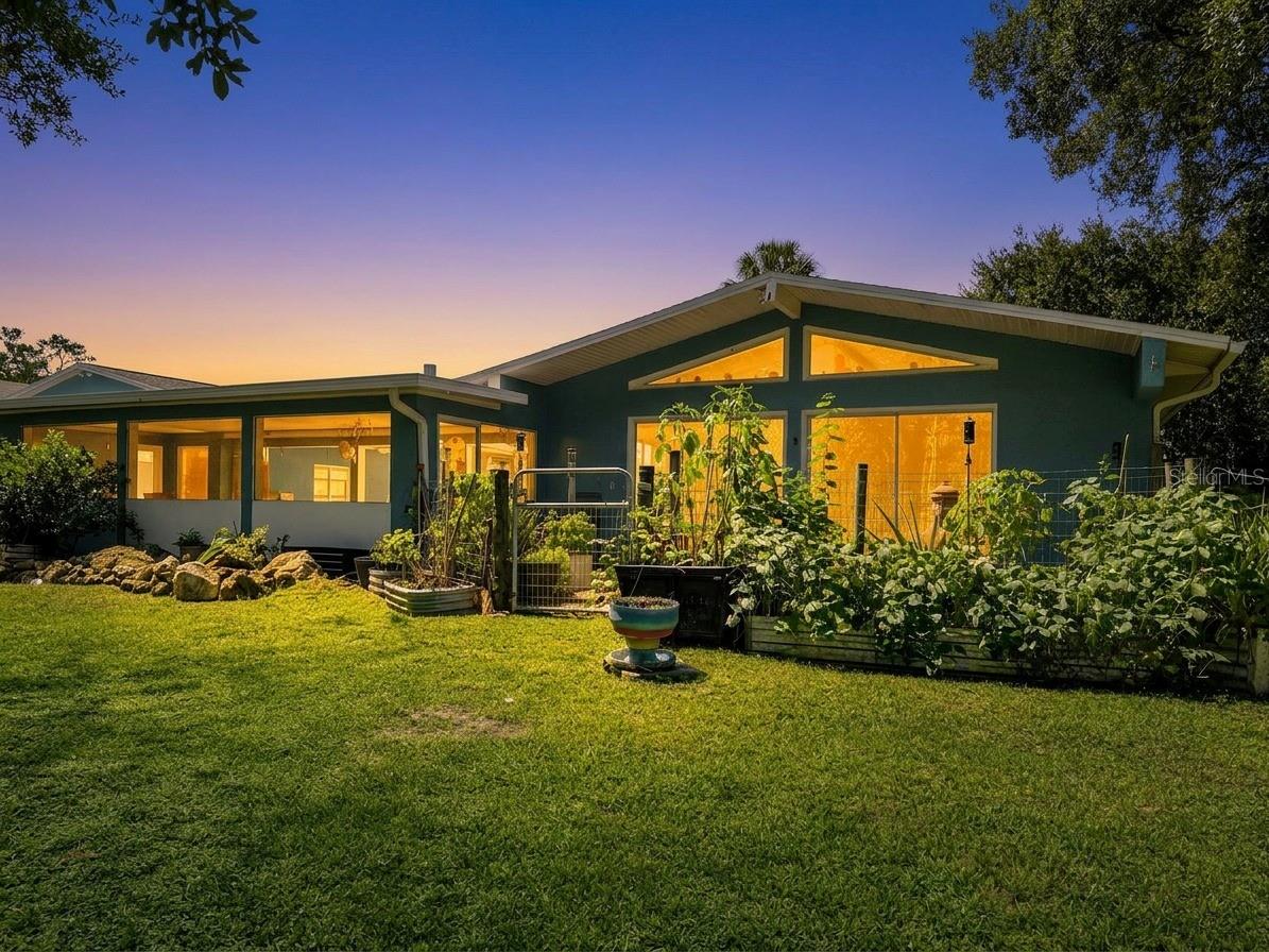 NORTH PORT CHARLOTTE ESTATES ADD 01 - Residential