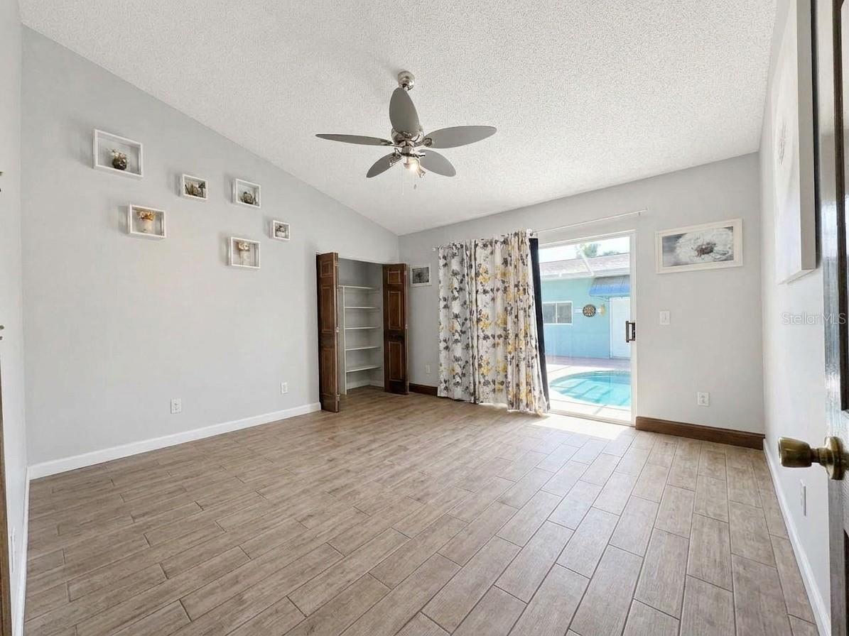 NORTH PORT CHARLOTTE ESTATES ADD 01 - Residential