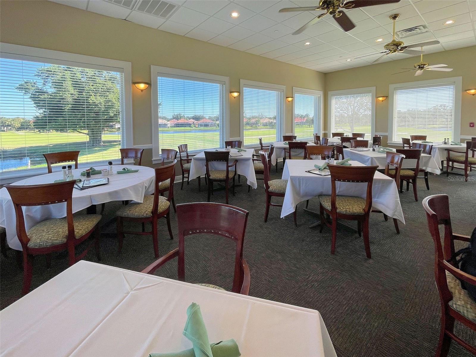 PELICAN POINTE GOLF & COUNTRY CLUB - Residential