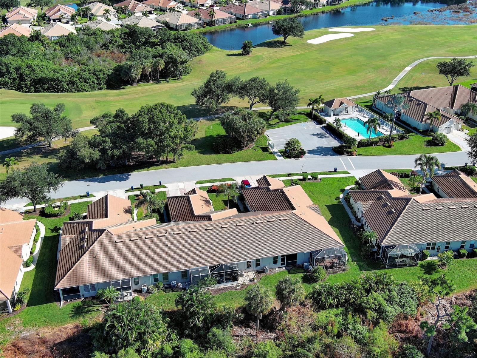 PELICAN POINTE GOLF & COUNTRY CLUB - Residential