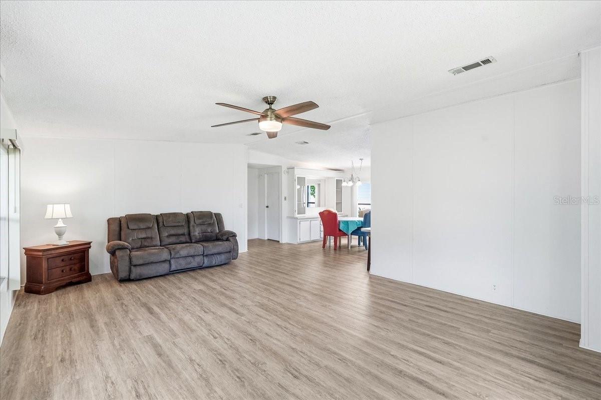 PINE LAKES COUNTRY CLUB PH 02 - Residential