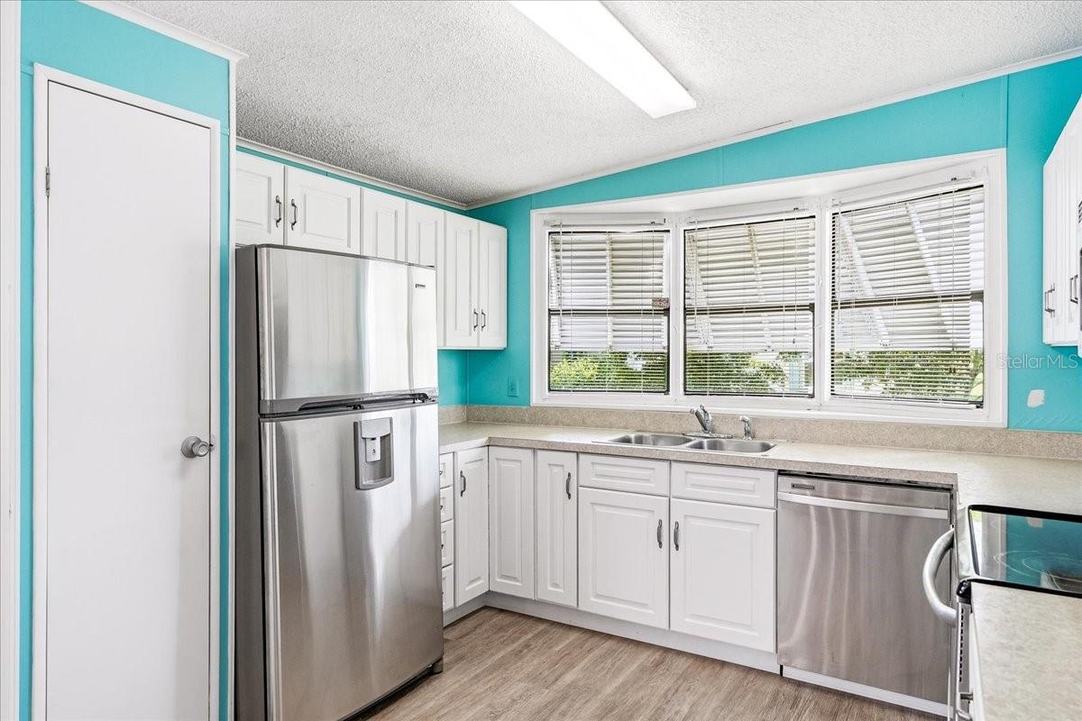 PINE LAKES COUNTRY CLUB PH 02 - Residential