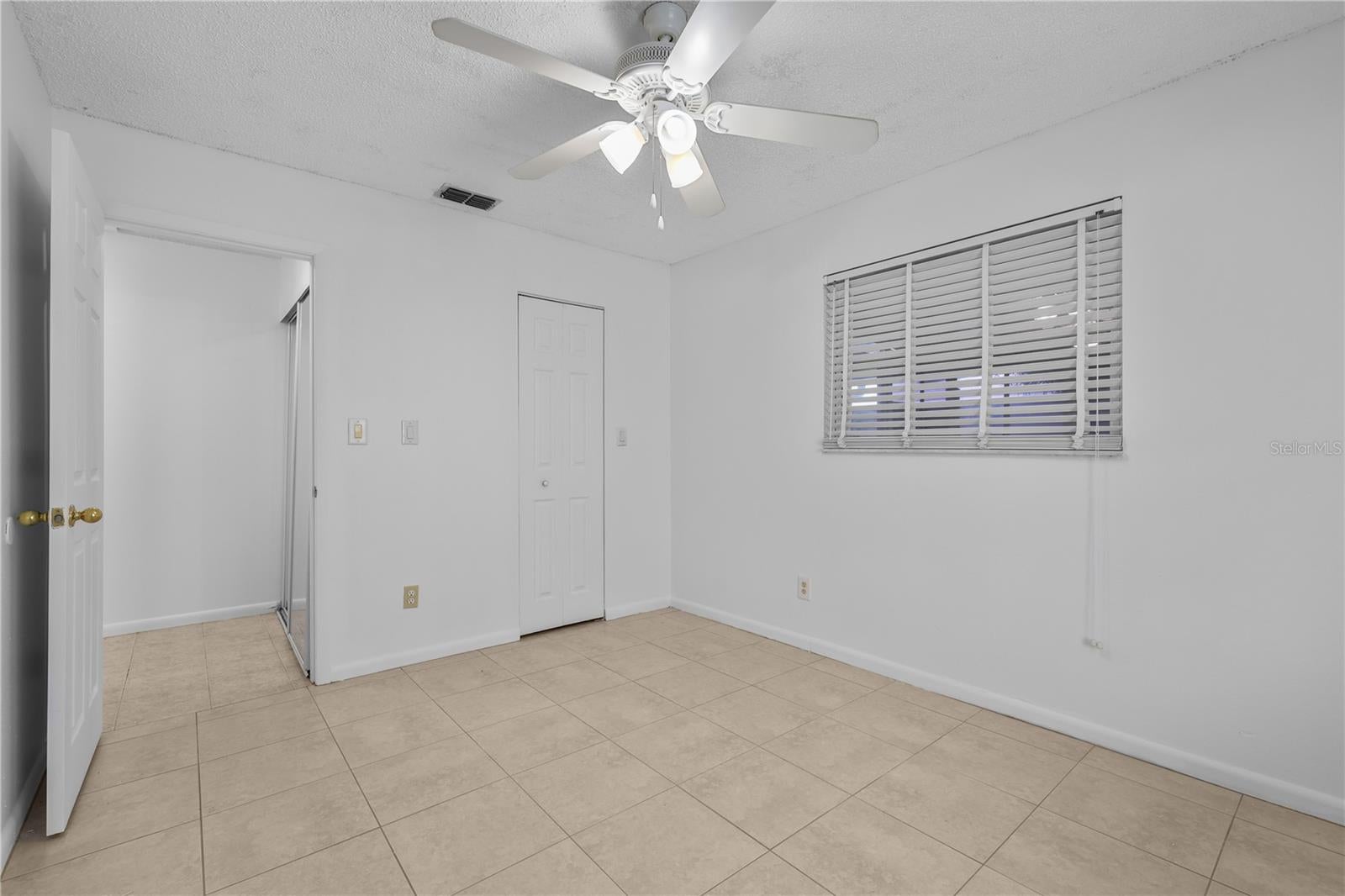 PINEWOOD CONDO - Residential