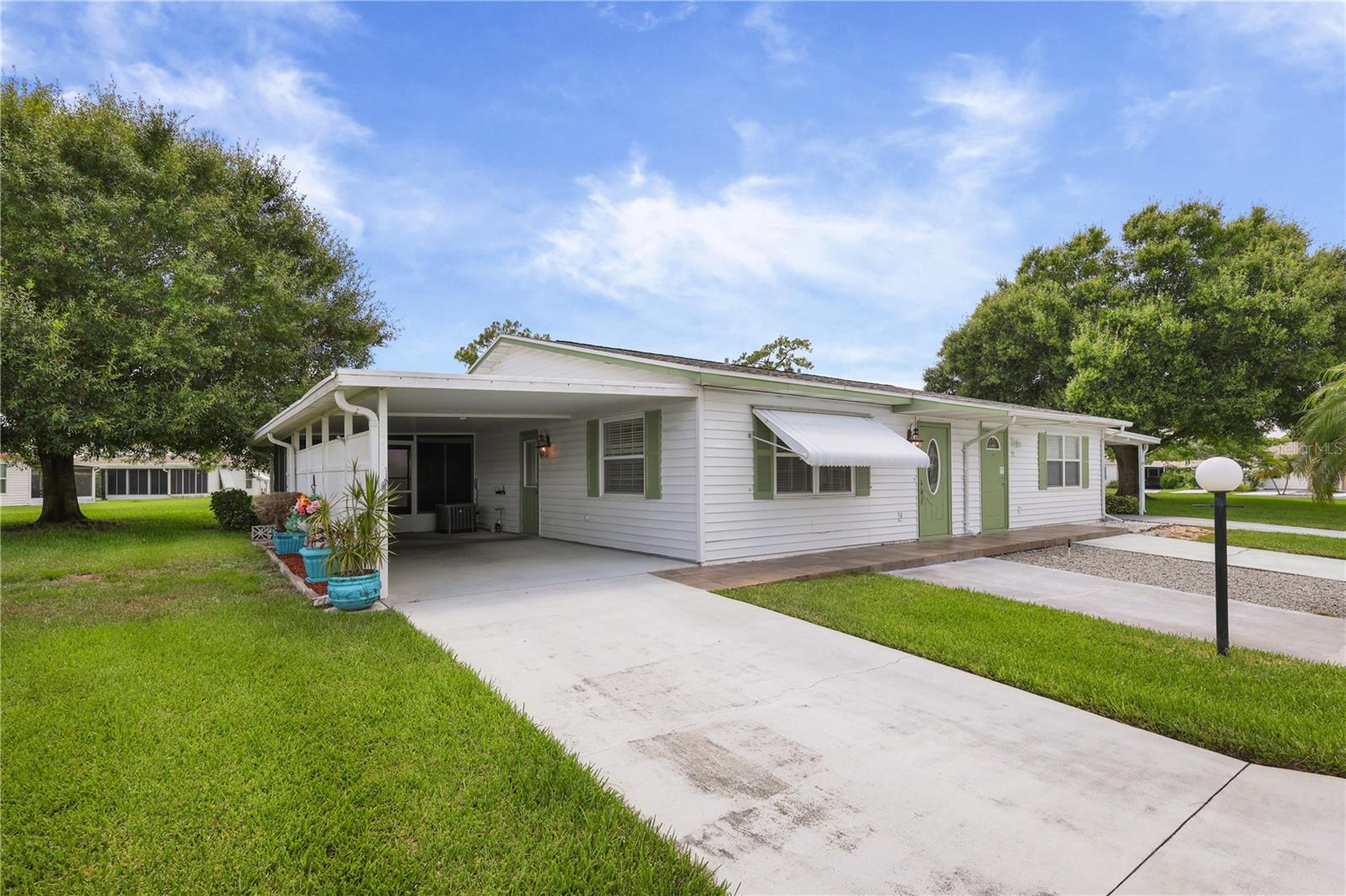 PINEWOOD CONDO - Residential