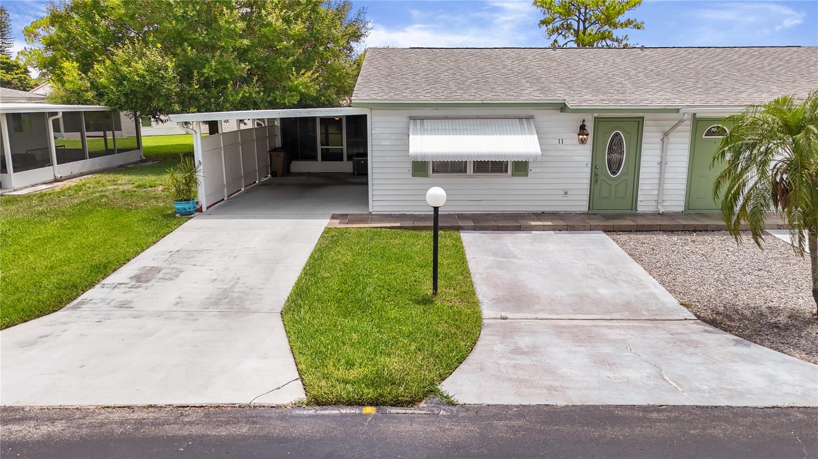 PINEWOOD CONDO - Residential