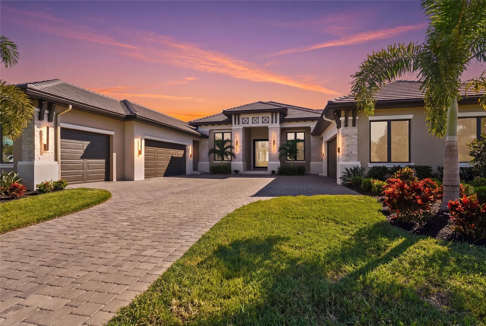 WILD BLUE/WATERSIDE PH 1 - Residential