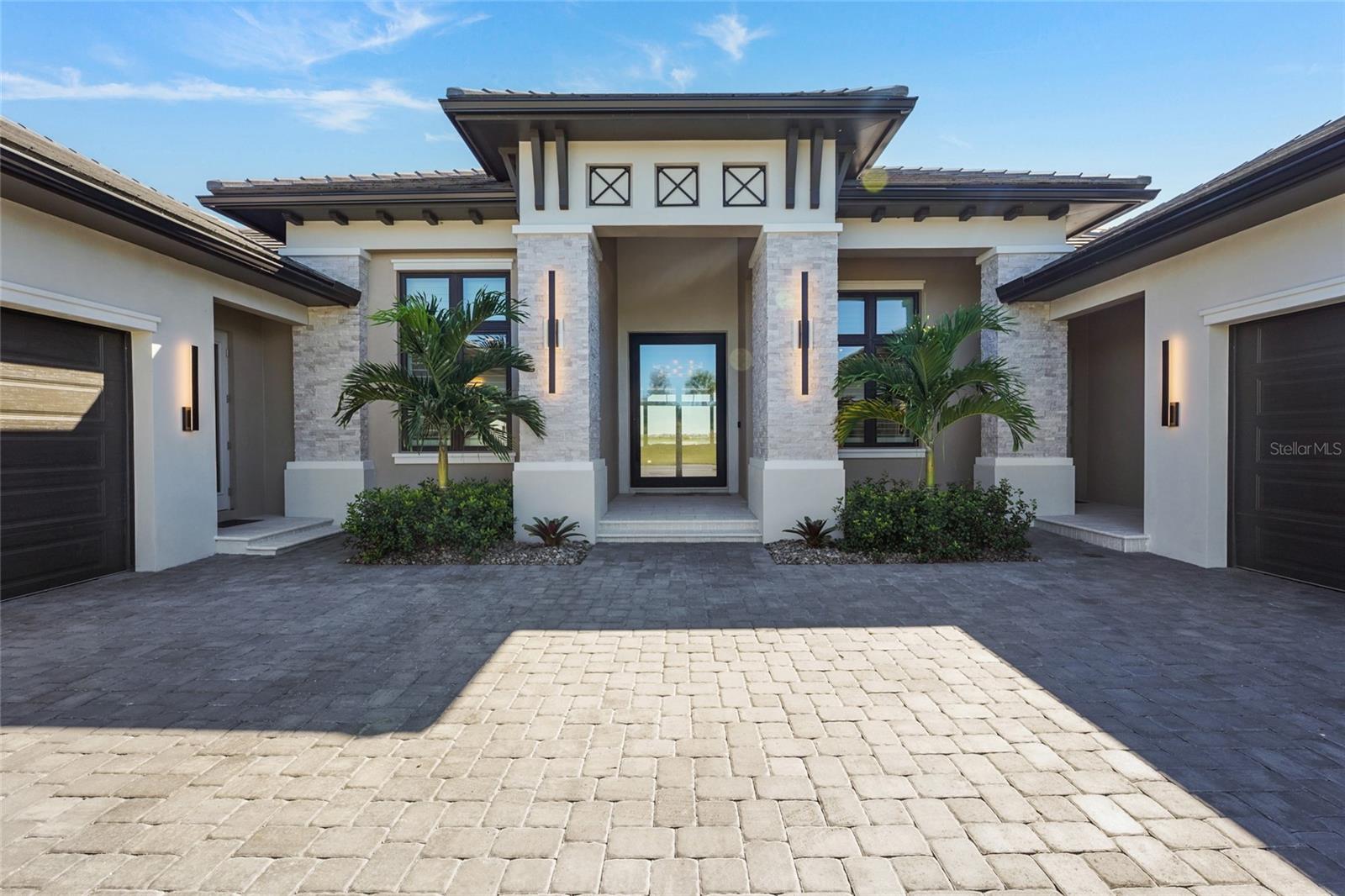 WILD BLUE/WATERSIDE PH 1 - Residential
