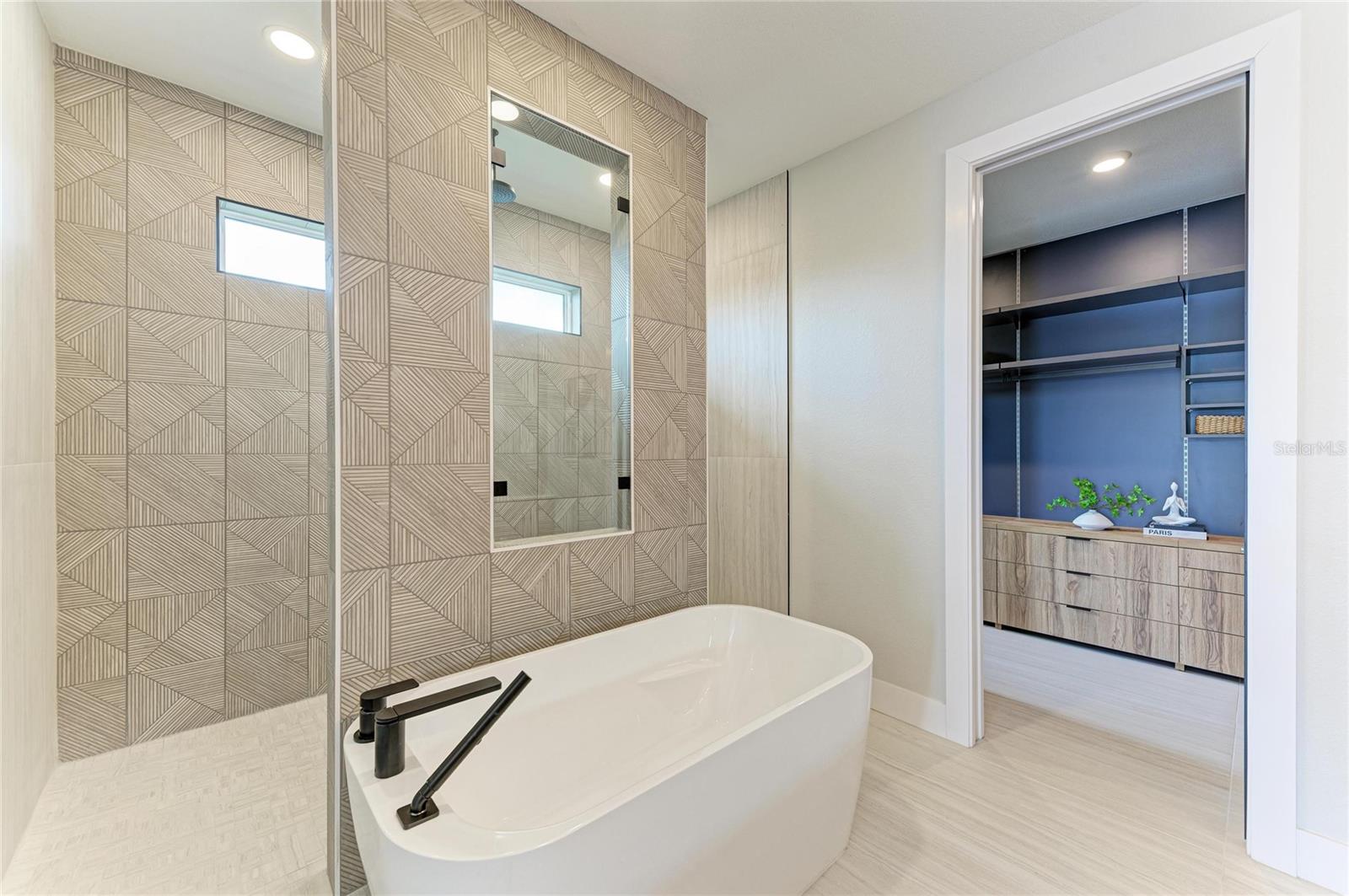 PUNTA GORDA ISLES SEC 12 - Residential