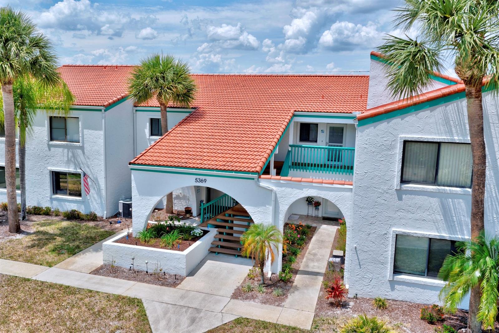 BLUFFS OF SEBRING CONDO - Residential