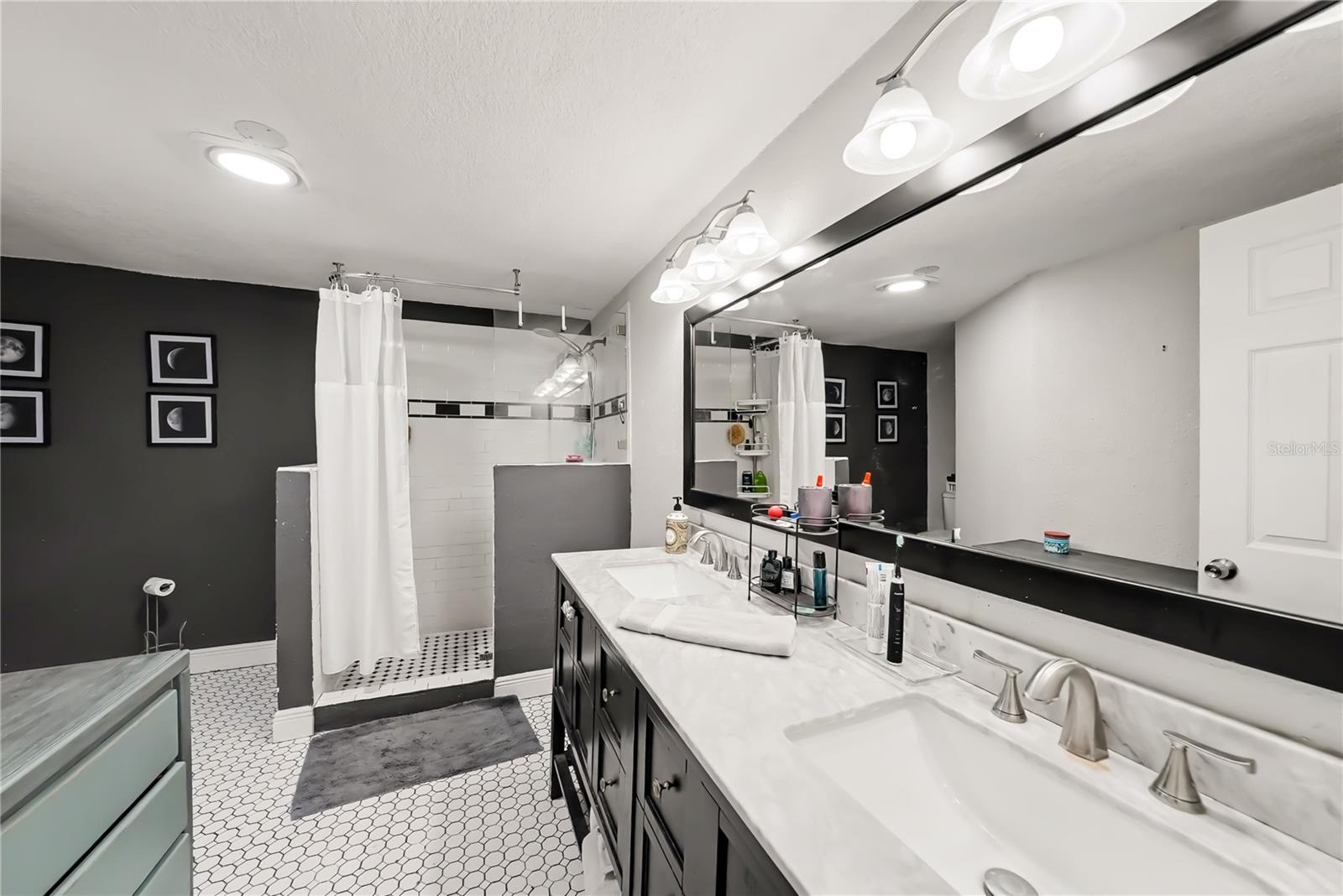 BELVEDERE PLACE - Residential