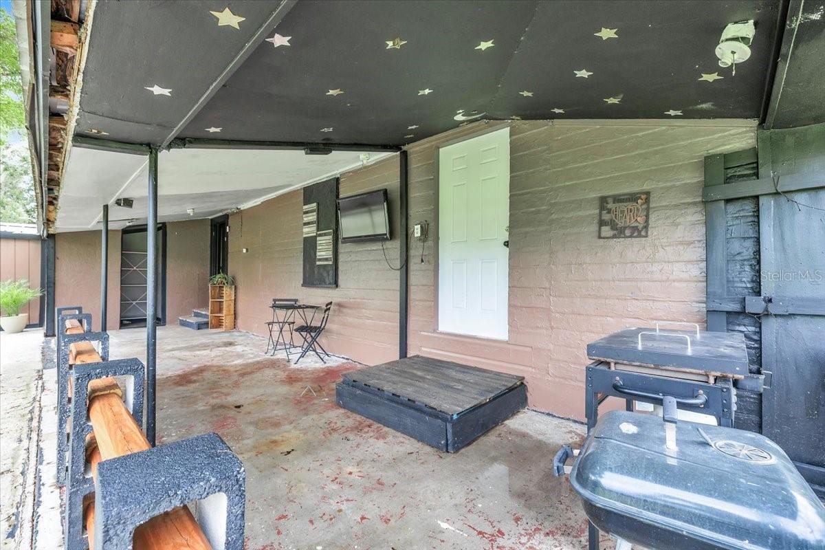 A W GILCHRISTS EAST END ADD - Residential