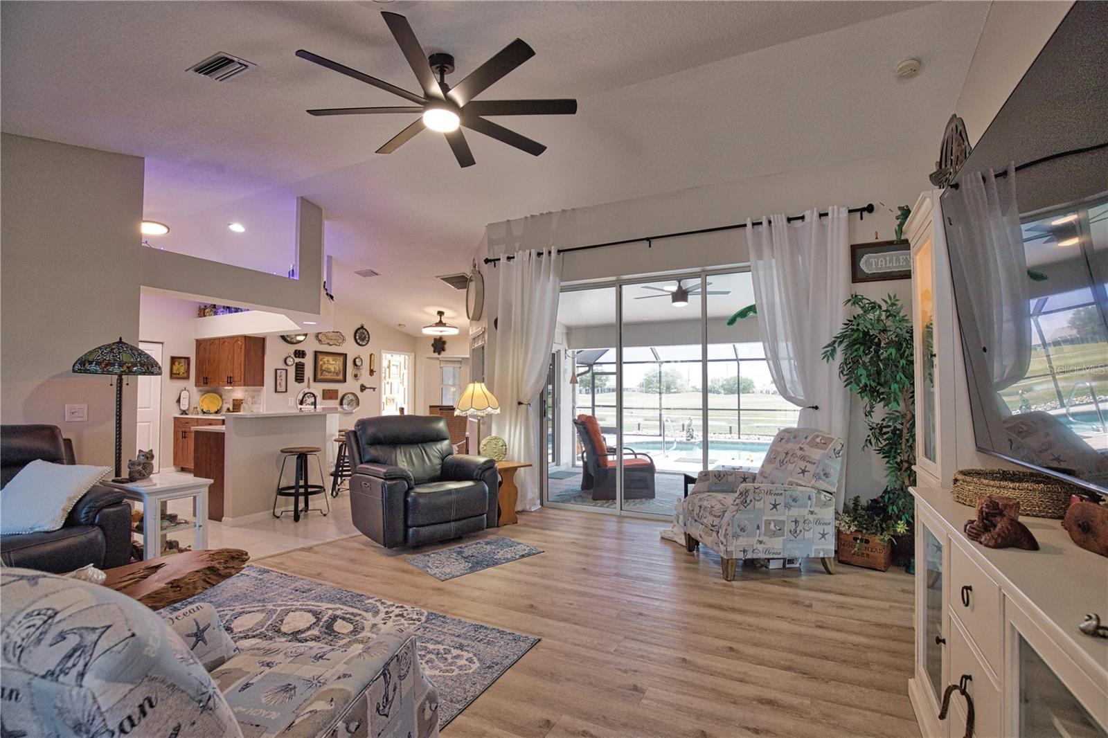 ROTONDA WEST WHITE MARSH - Residential
