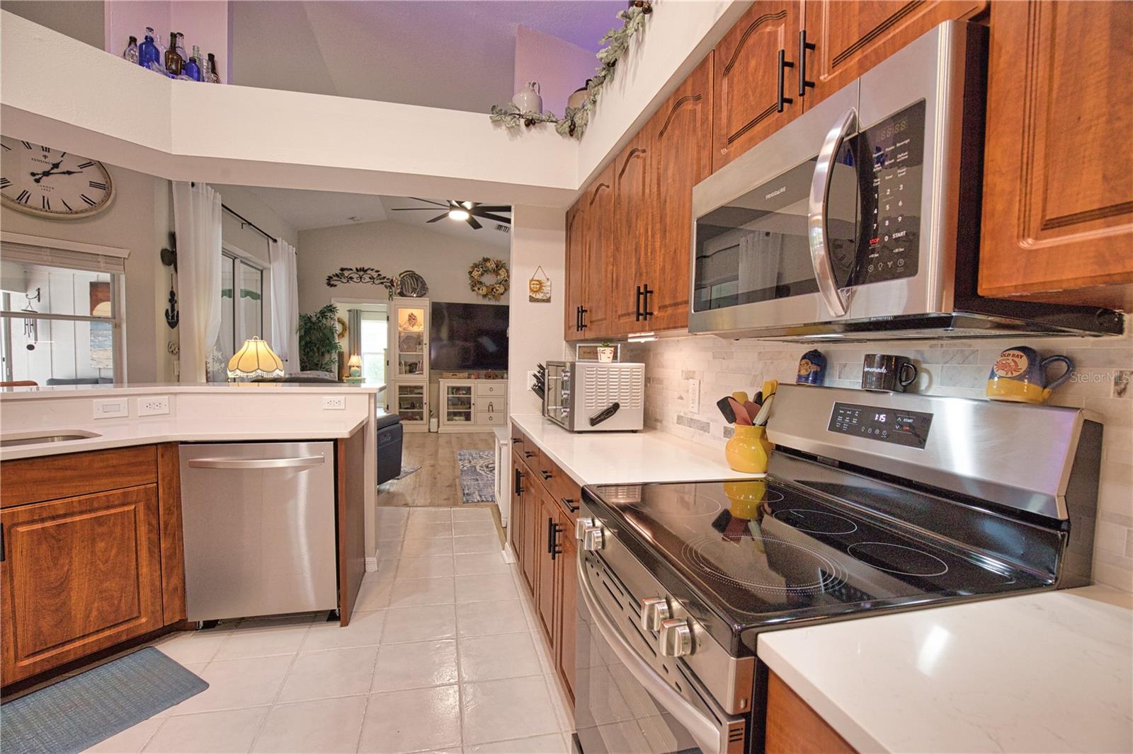 ROTONDA WEST WHITE MARSH - Residential