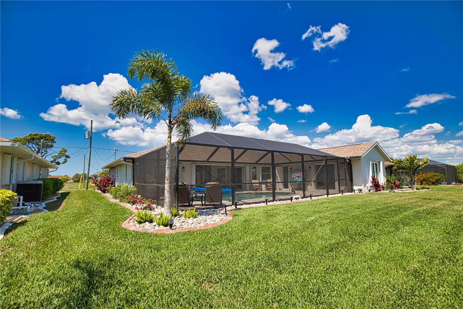 ROTONDA WEST WHITE MARSH - Residential