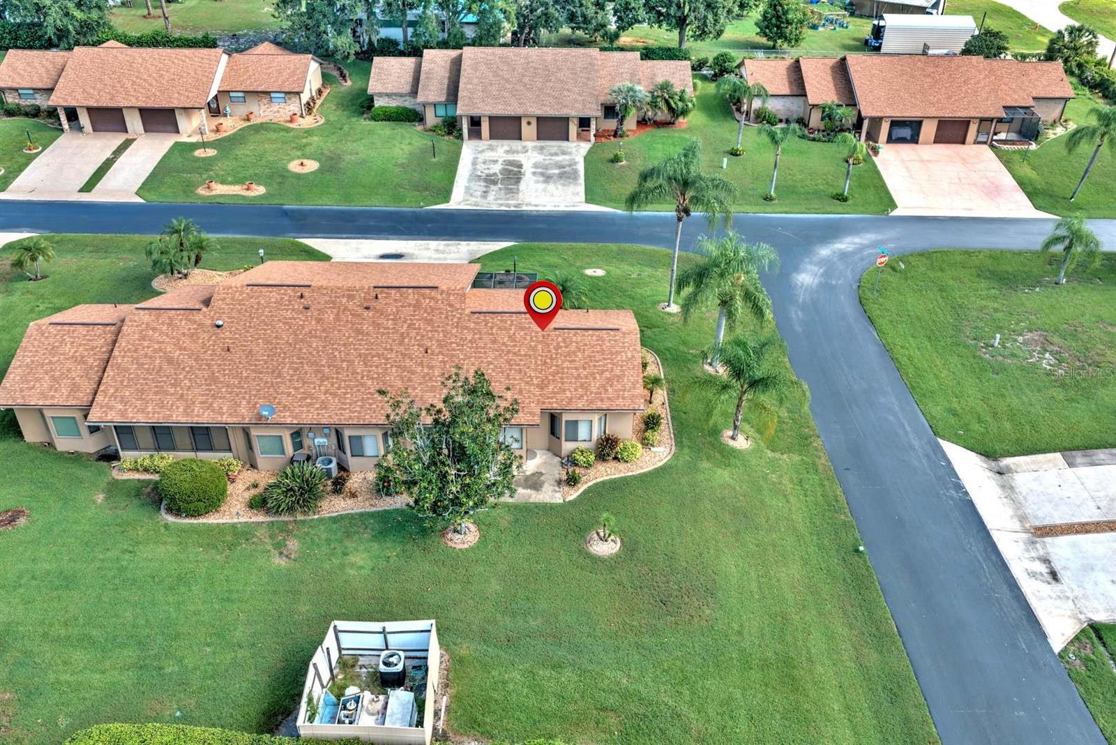 HIDDEN CRK VILLAS - Residential