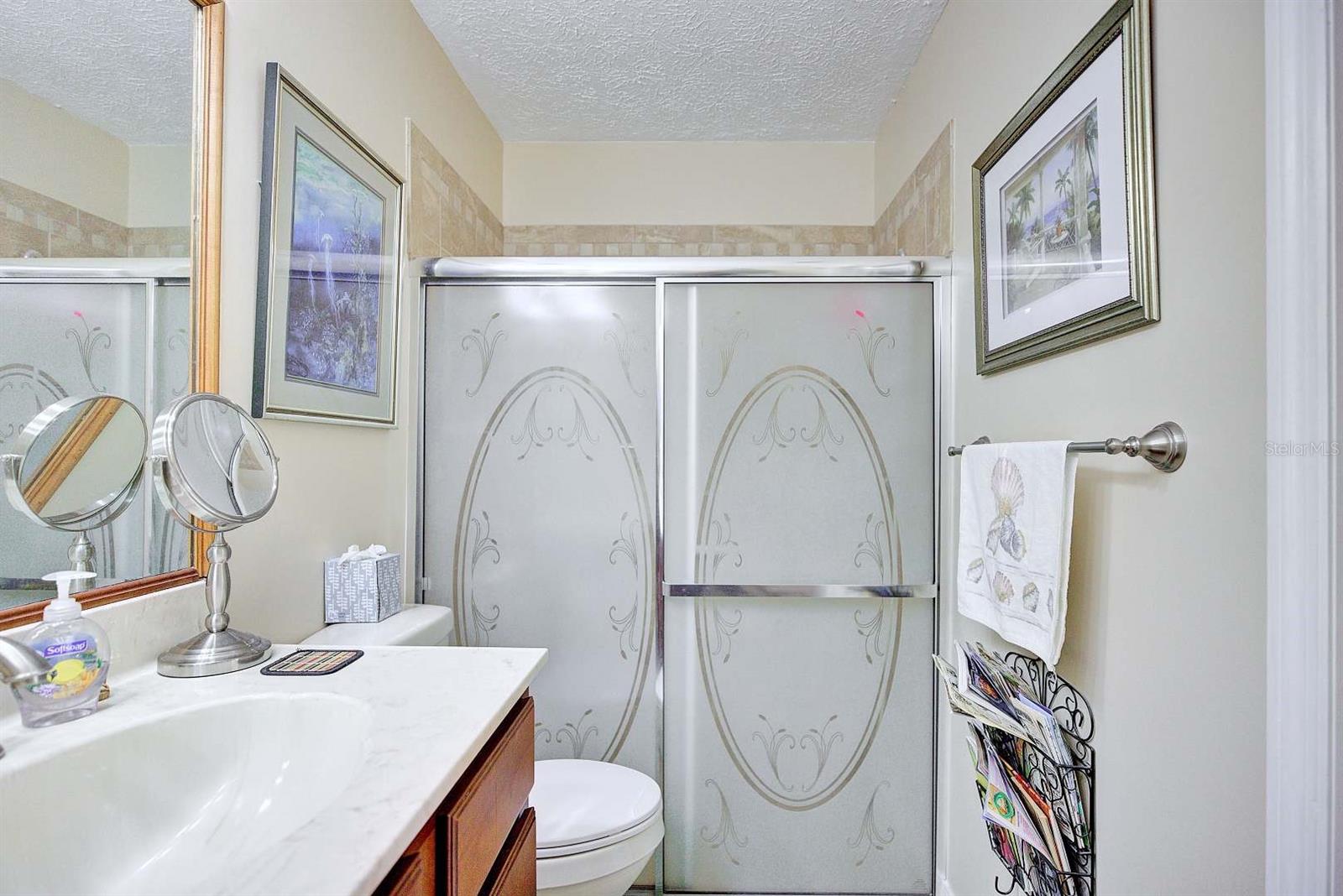 HIDDEN CRK VILLAS - Residential