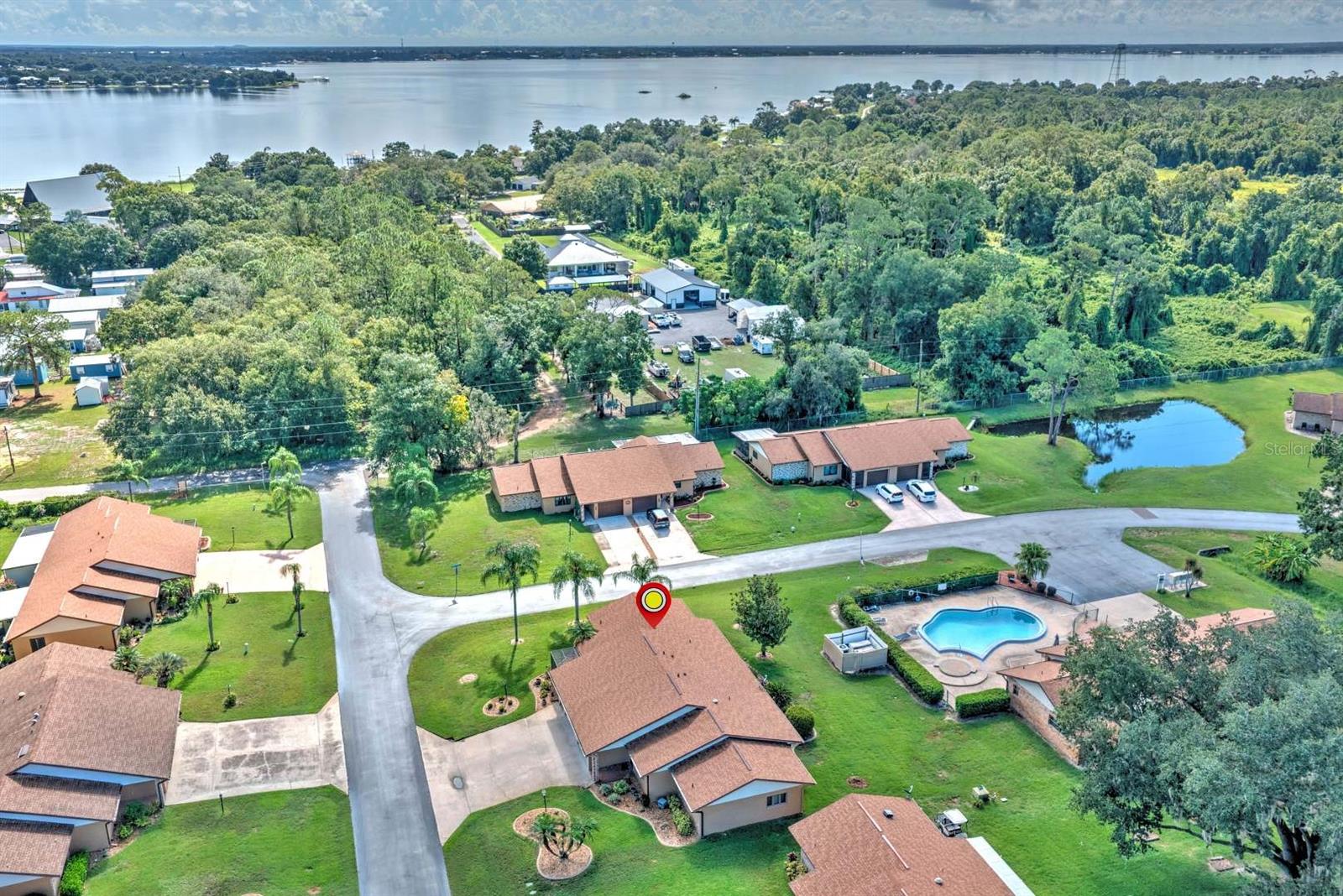 HIDDEN CRK VILLAS - Residential
