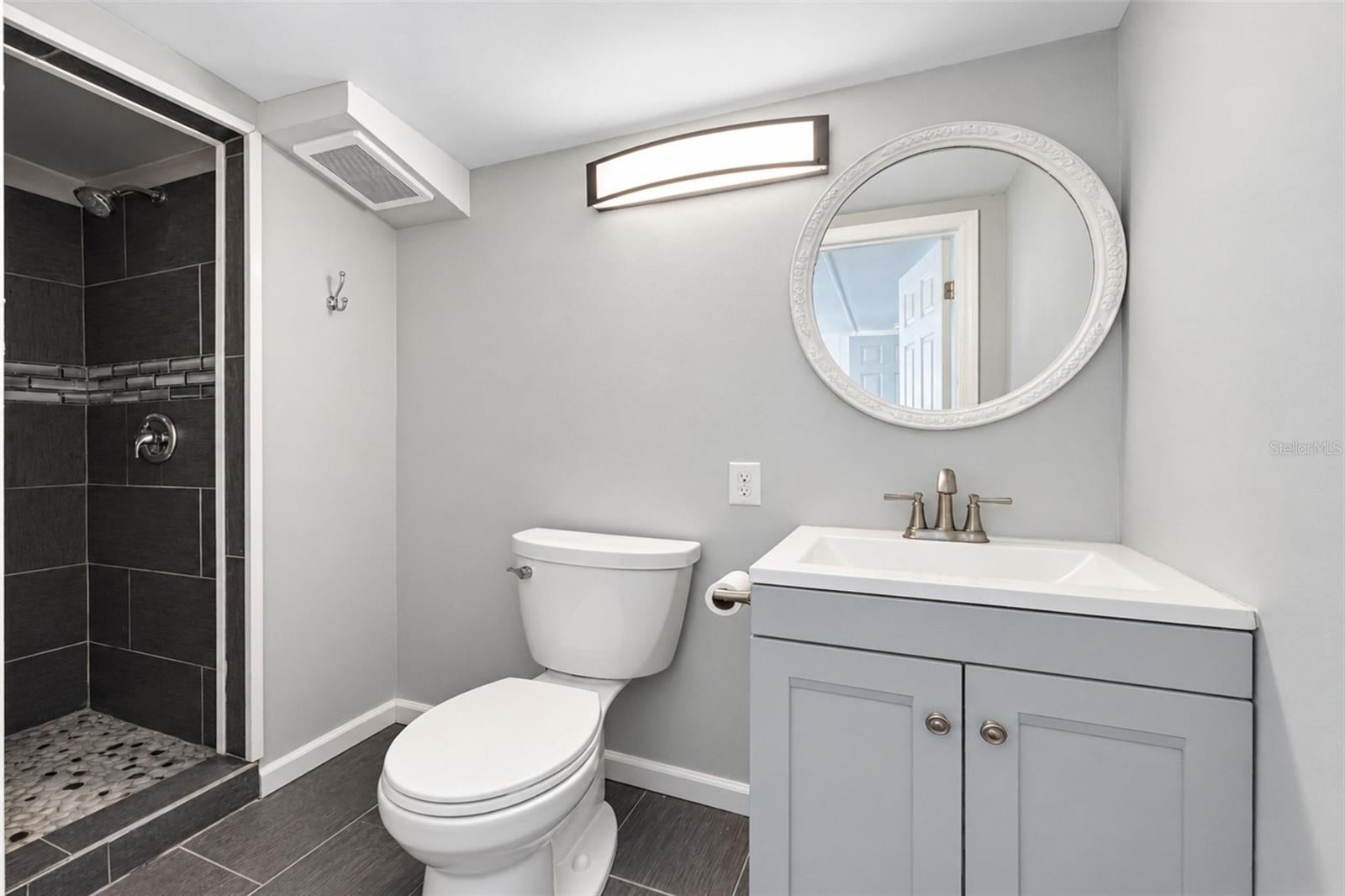 GROVE CITY - Residential