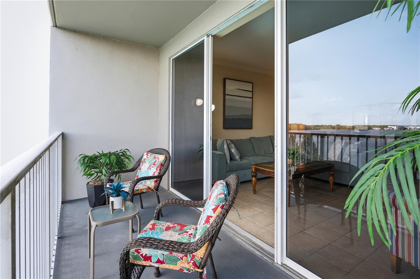 BLUE HERON BEACH RESIDENCE TOWER I - Residential